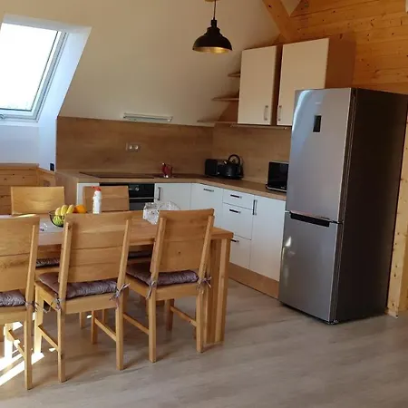 Plesivec Apartment Abertamy