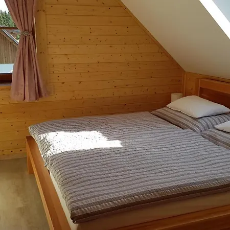 Plesivec Apartment Abertamy